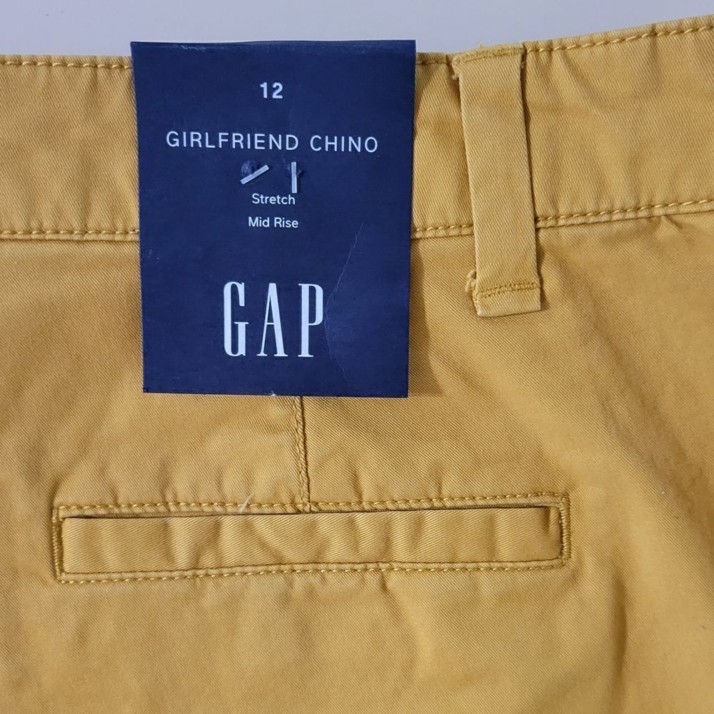 GAP Gold Plate Girlfriend Chino Pants - Picture 13 of 16